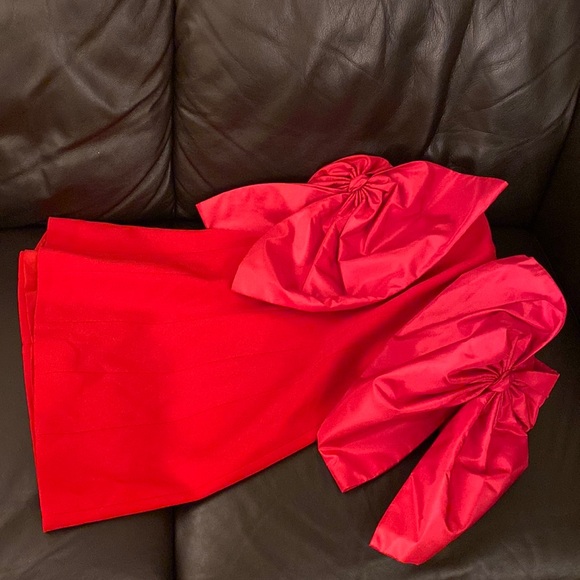 NWT TOCCIN Double Bow Sleeve Off the Shoulder Holiday Christmas mini Dress - Picture 15 of 16